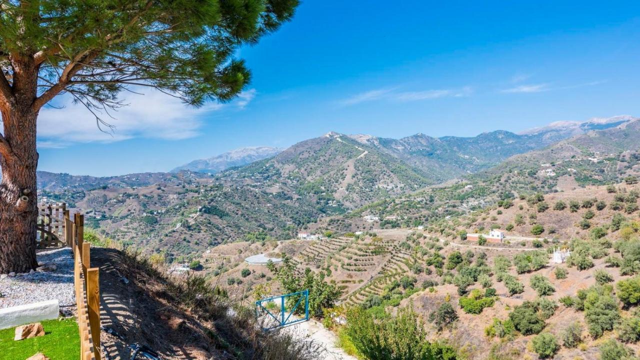 Cortijo Baeza Torrox By Ruralidays Villa Bagian luar foto