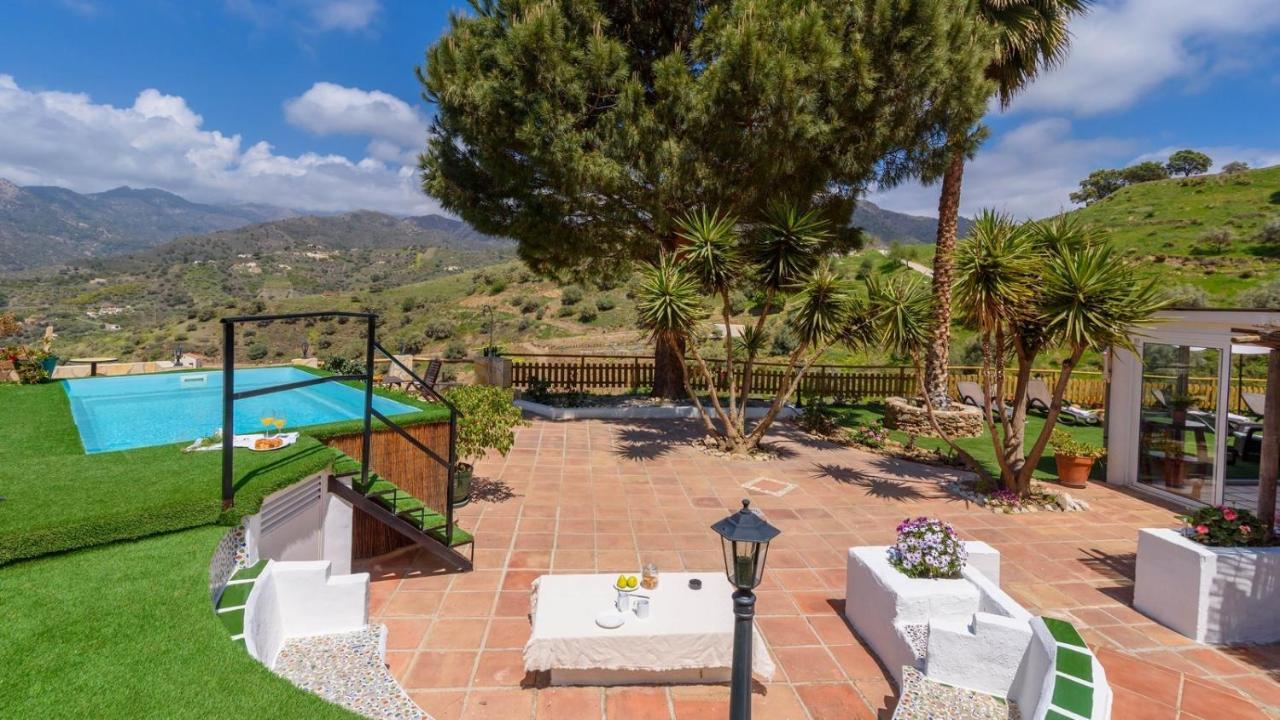 Cortijo Baeza Torrox By Ruralidays Villa Bagian luar foto