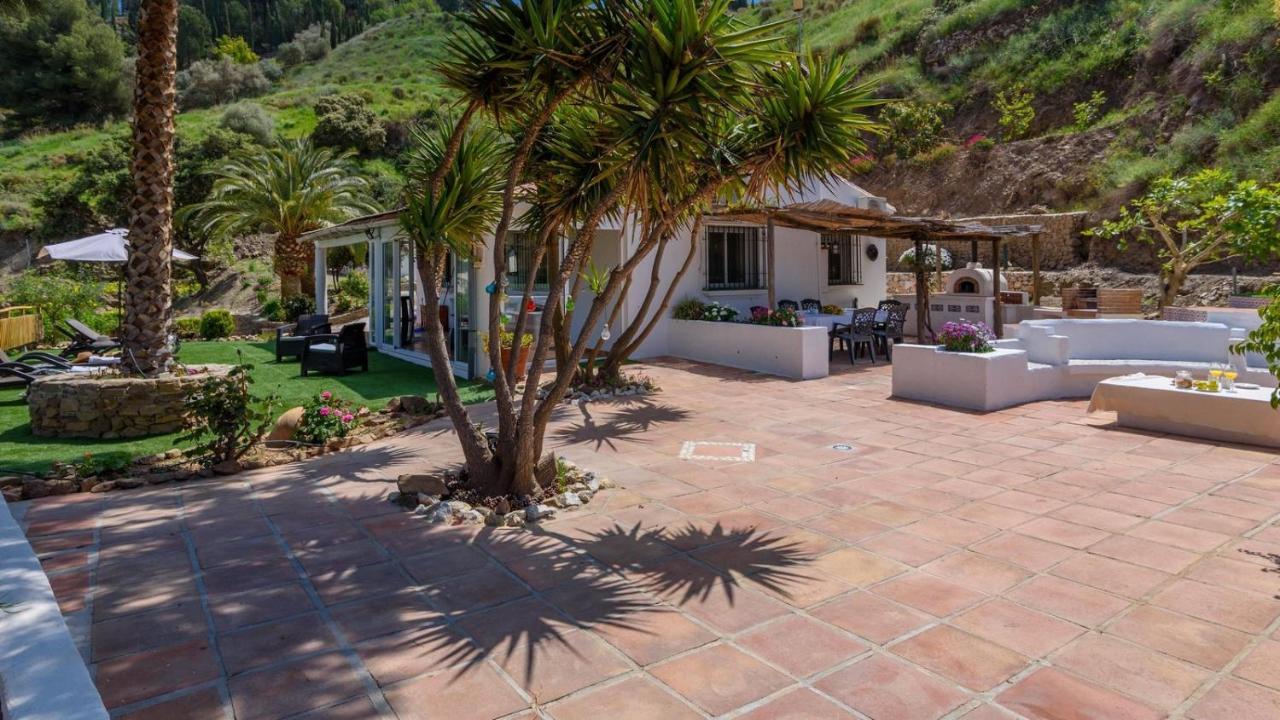 Cortijo Baeza Torrox By Ruralidays Villa Bagian luar foto